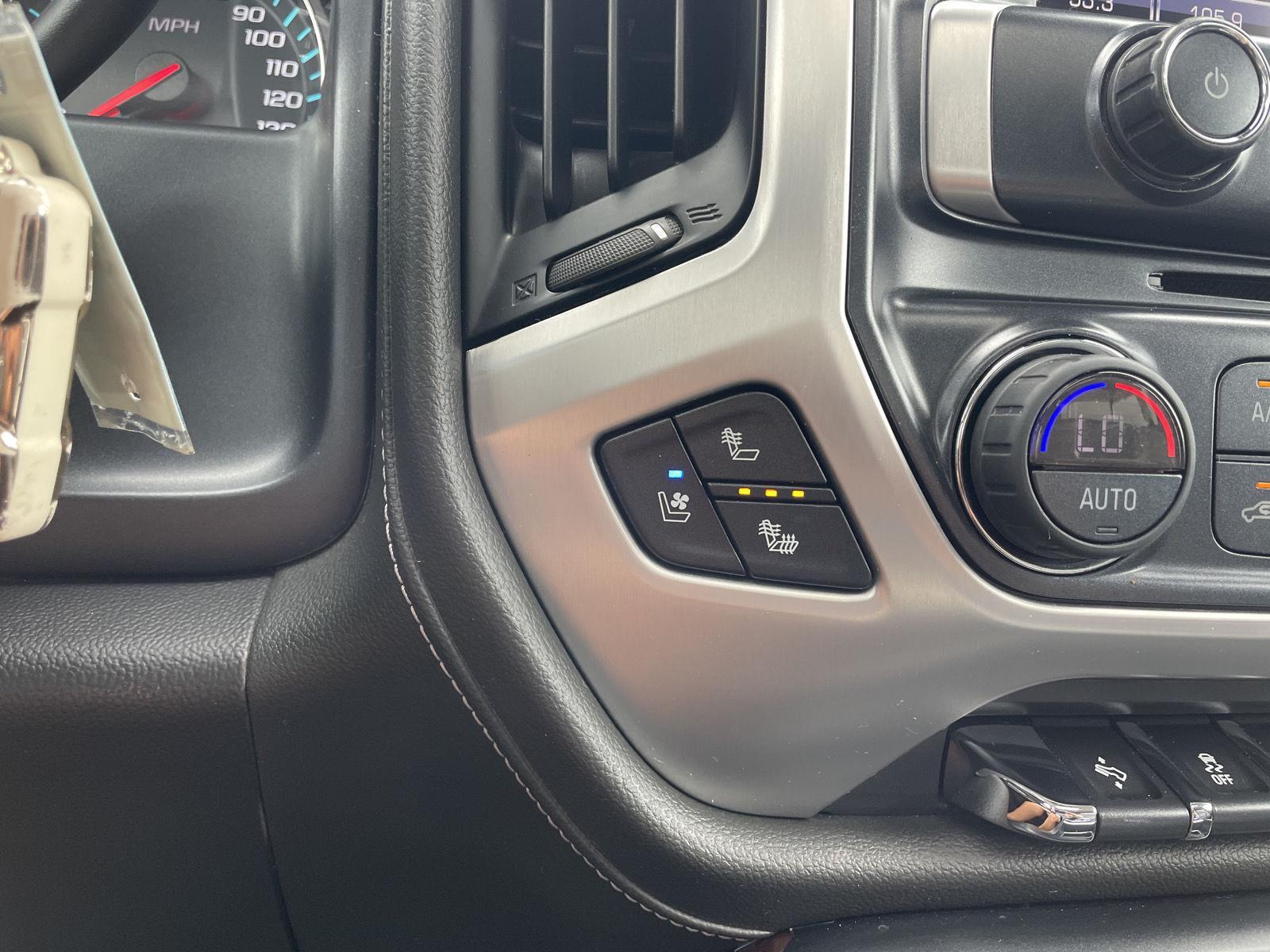 Vehicle photo 27