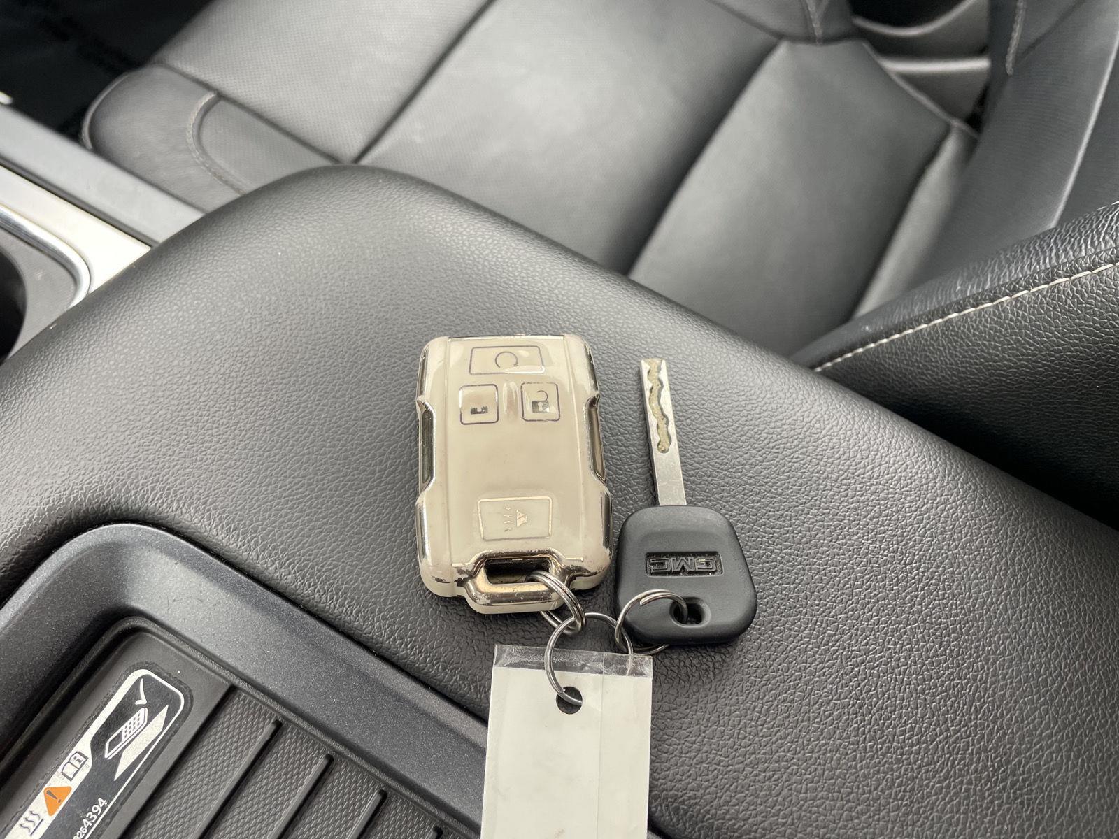 Vehicle photo 42