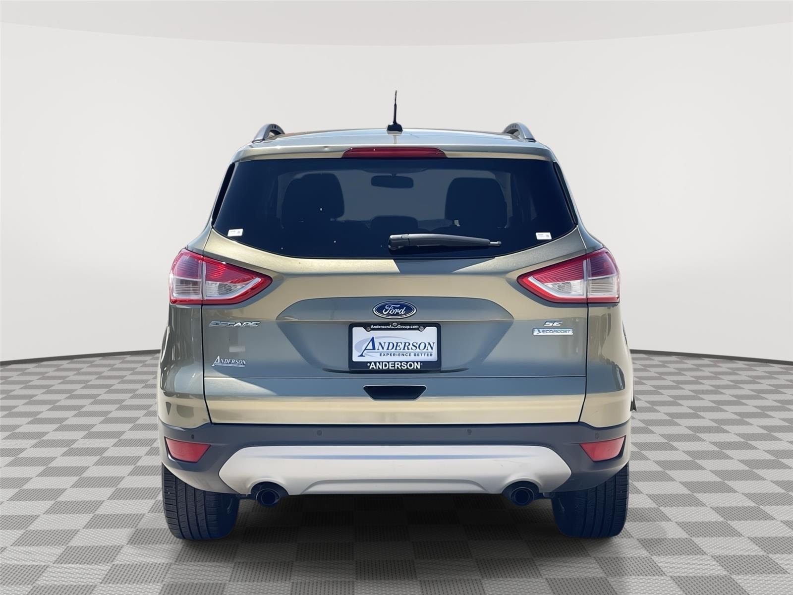 Vehicle photo 8