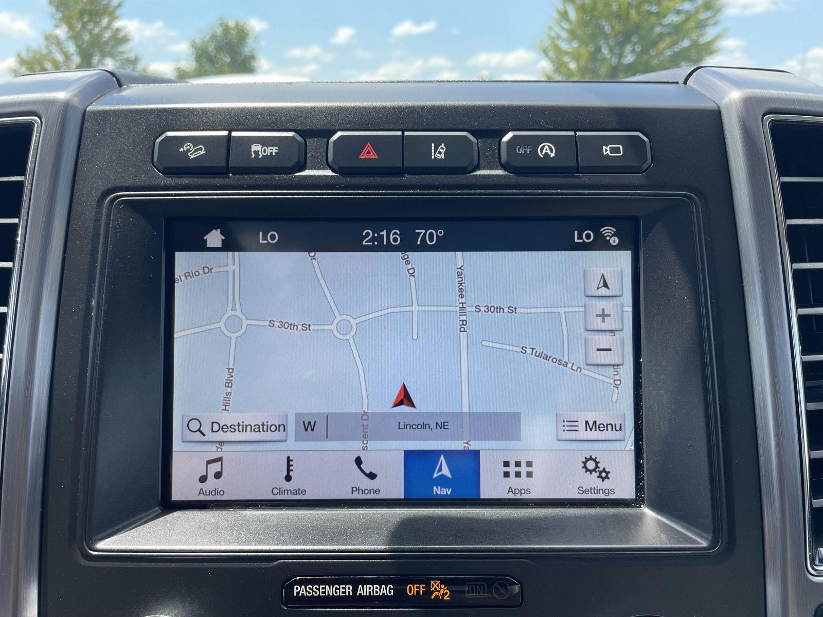 Vehicle photo 28