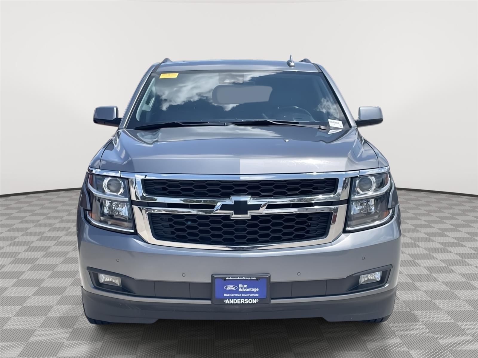 Vehicle photo 4