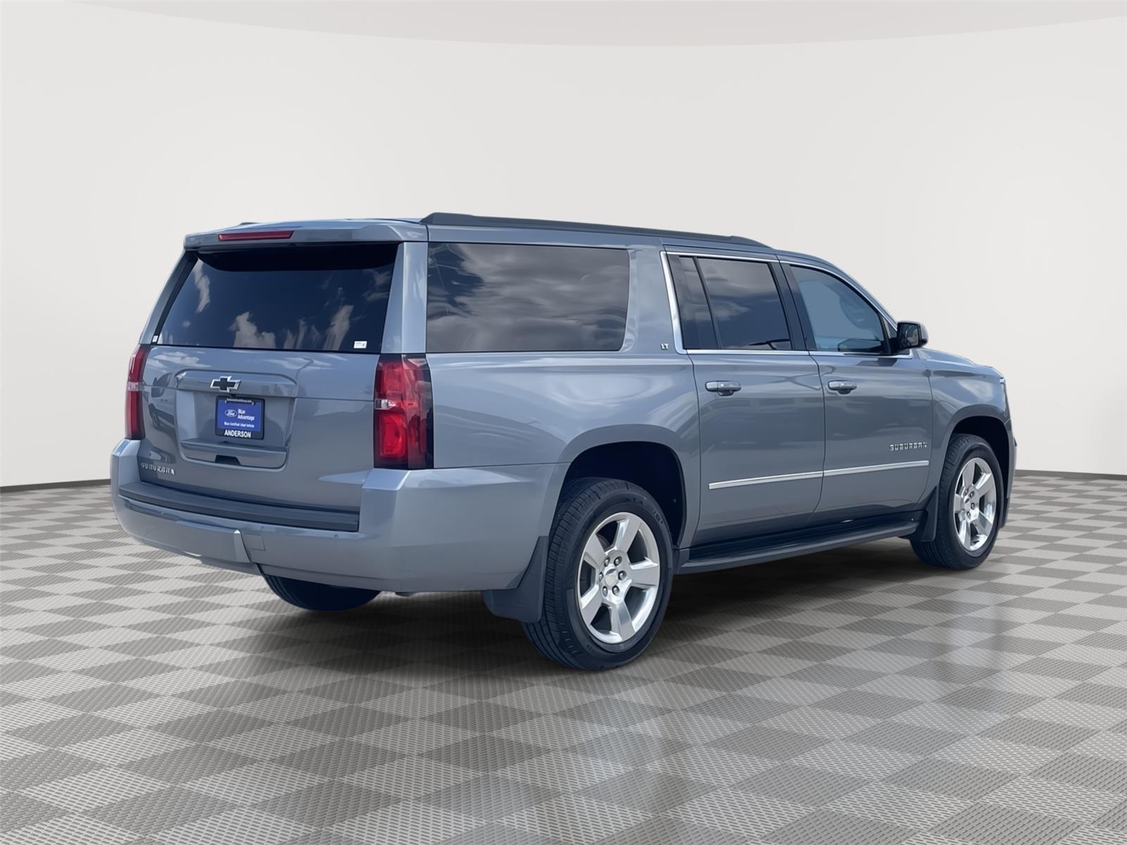 Vehicle photo 7