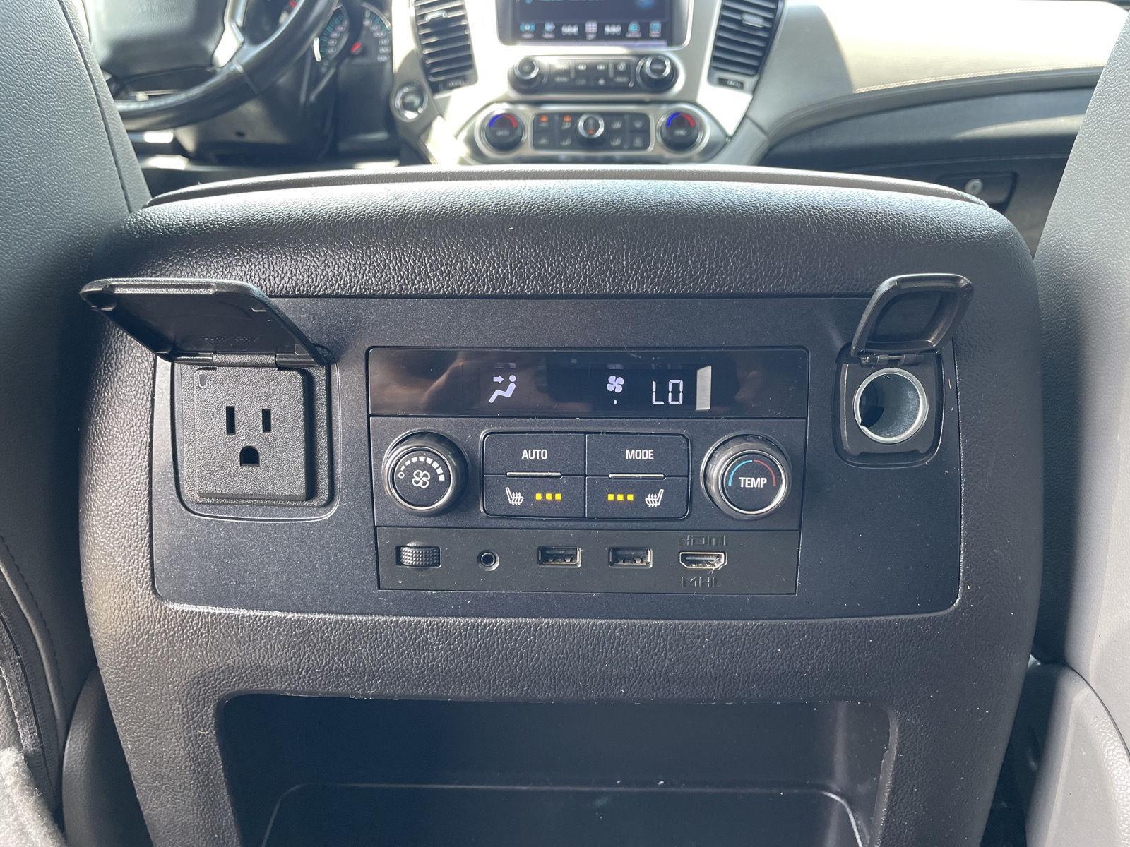 Vehicle photo 22