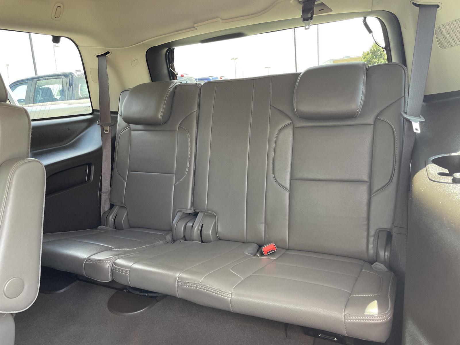 Vehicle photo 22