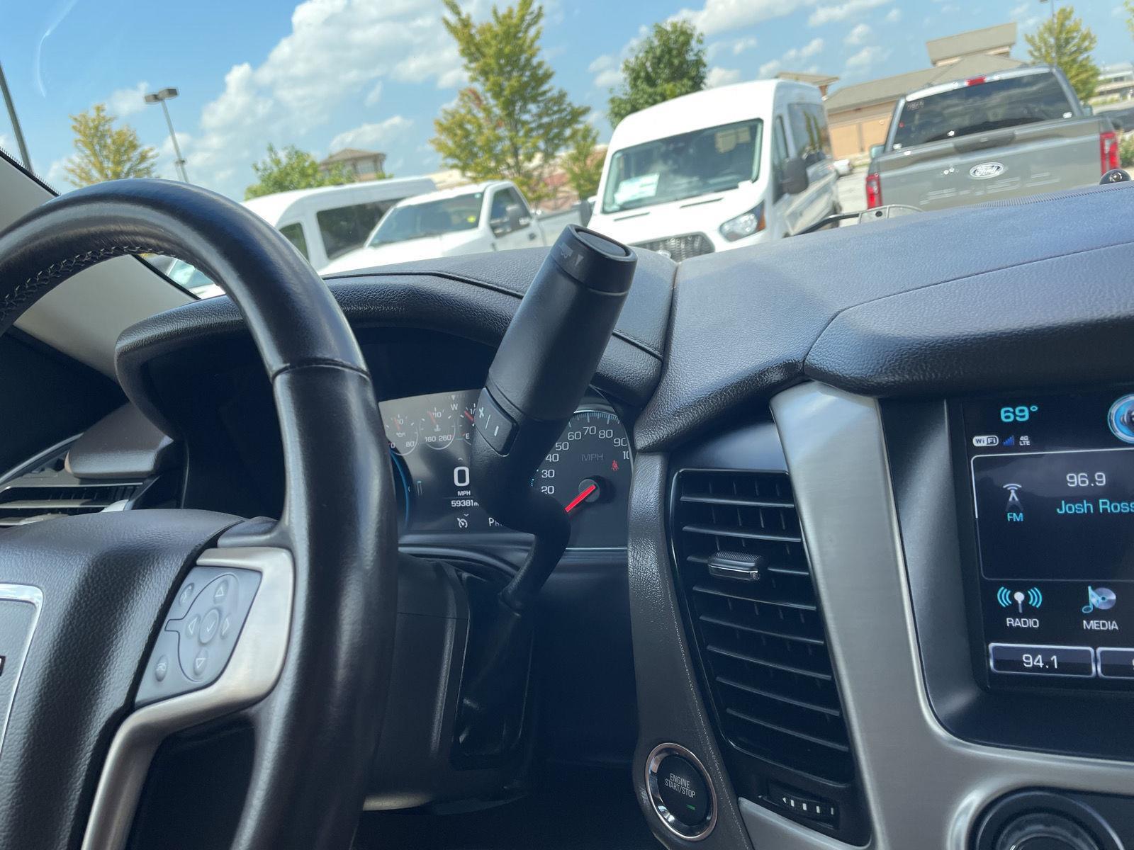Vehicle photo 36