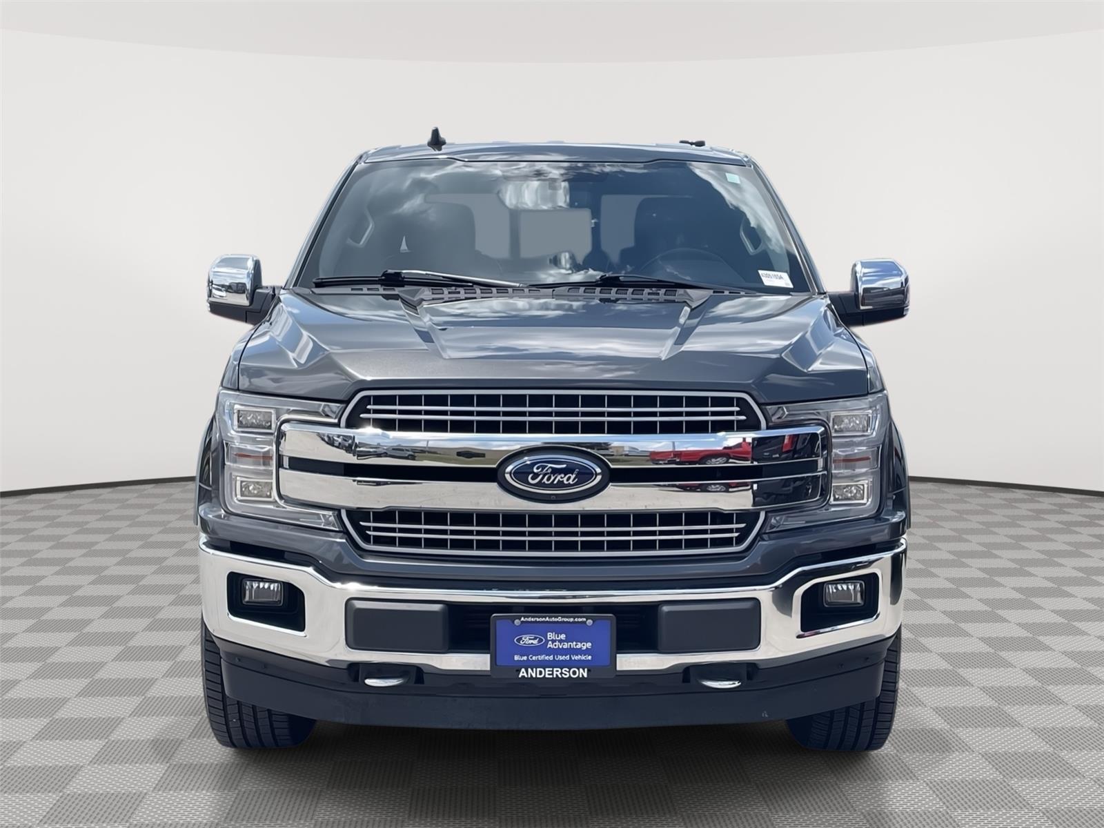 Vehicle photo 4