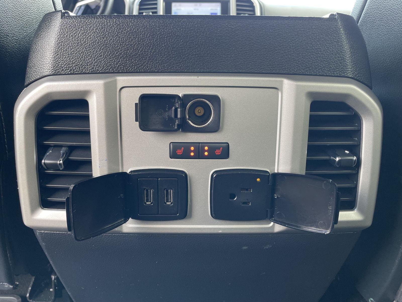 Vehicle photo 21