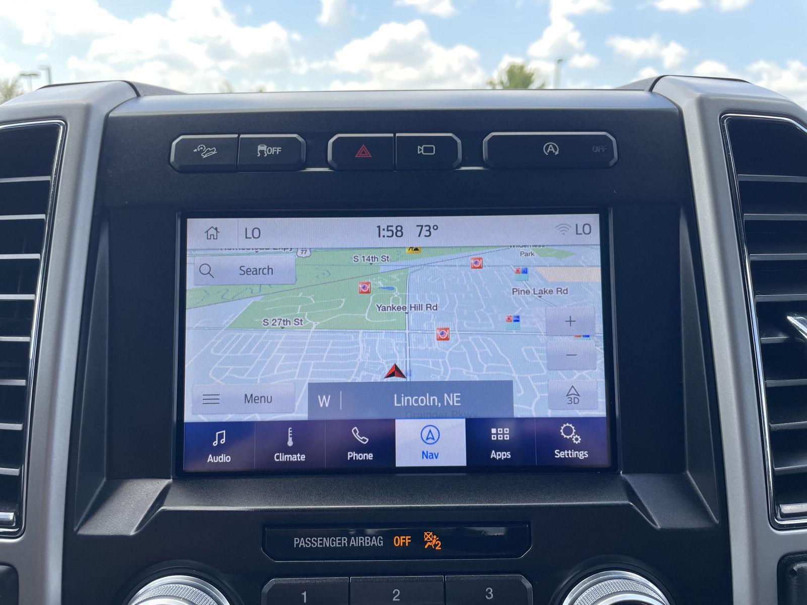 Vehicle photo 26