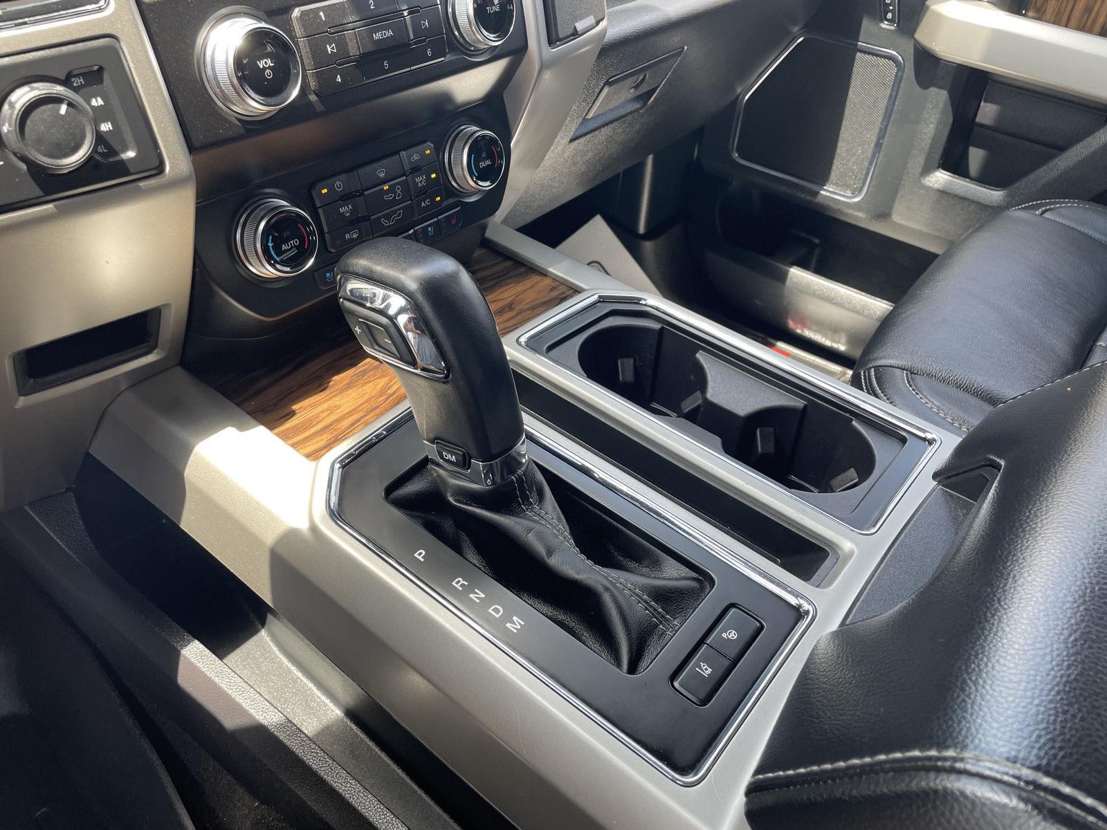 Vehicle photo 35