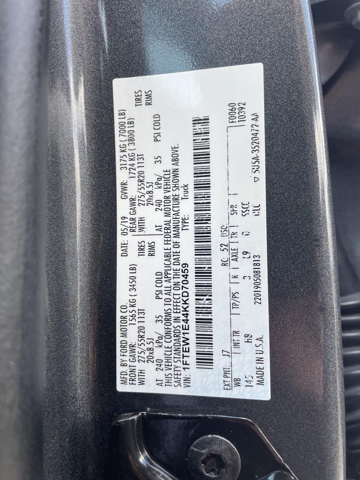 Vehicle photo 37