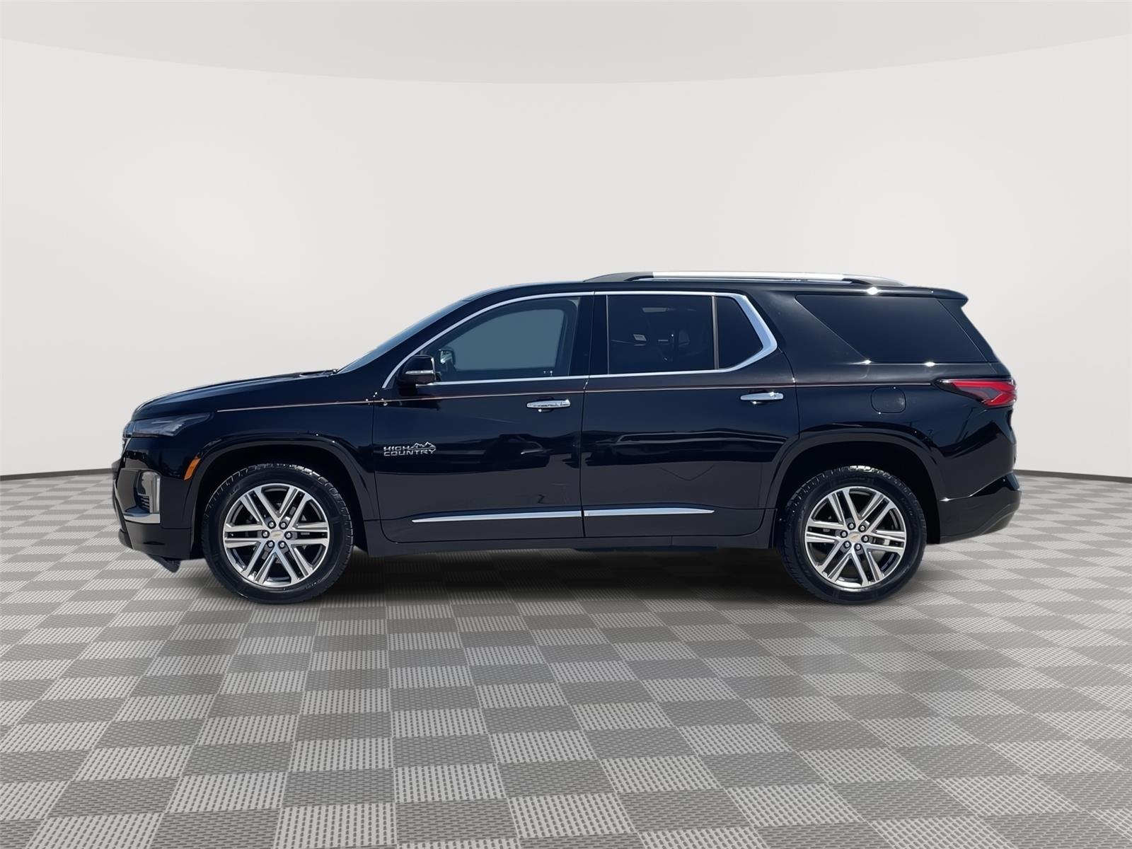 Vehicle photo 2