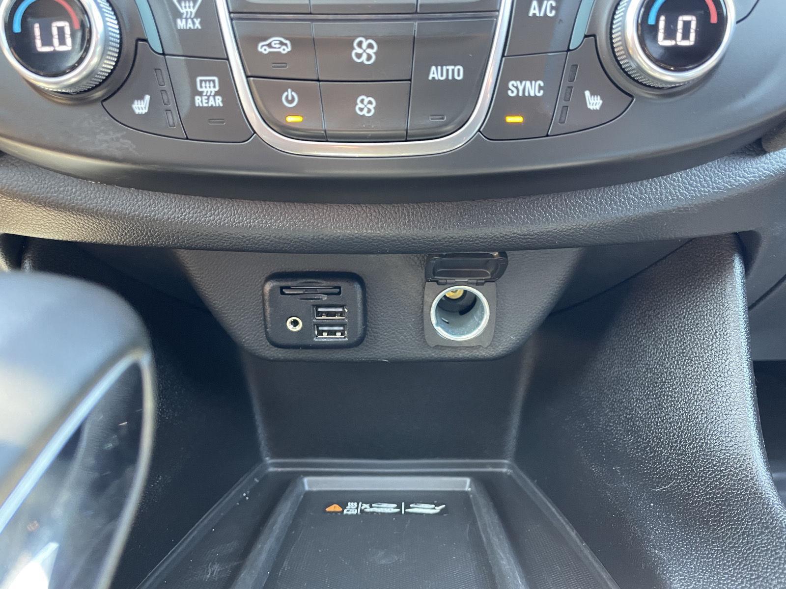 Vehicle photo 35