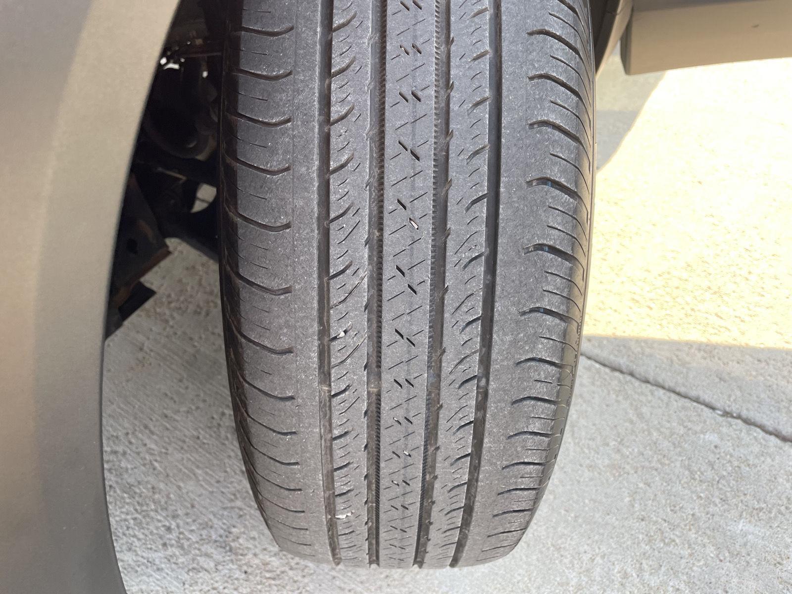 Vehicle photo 11