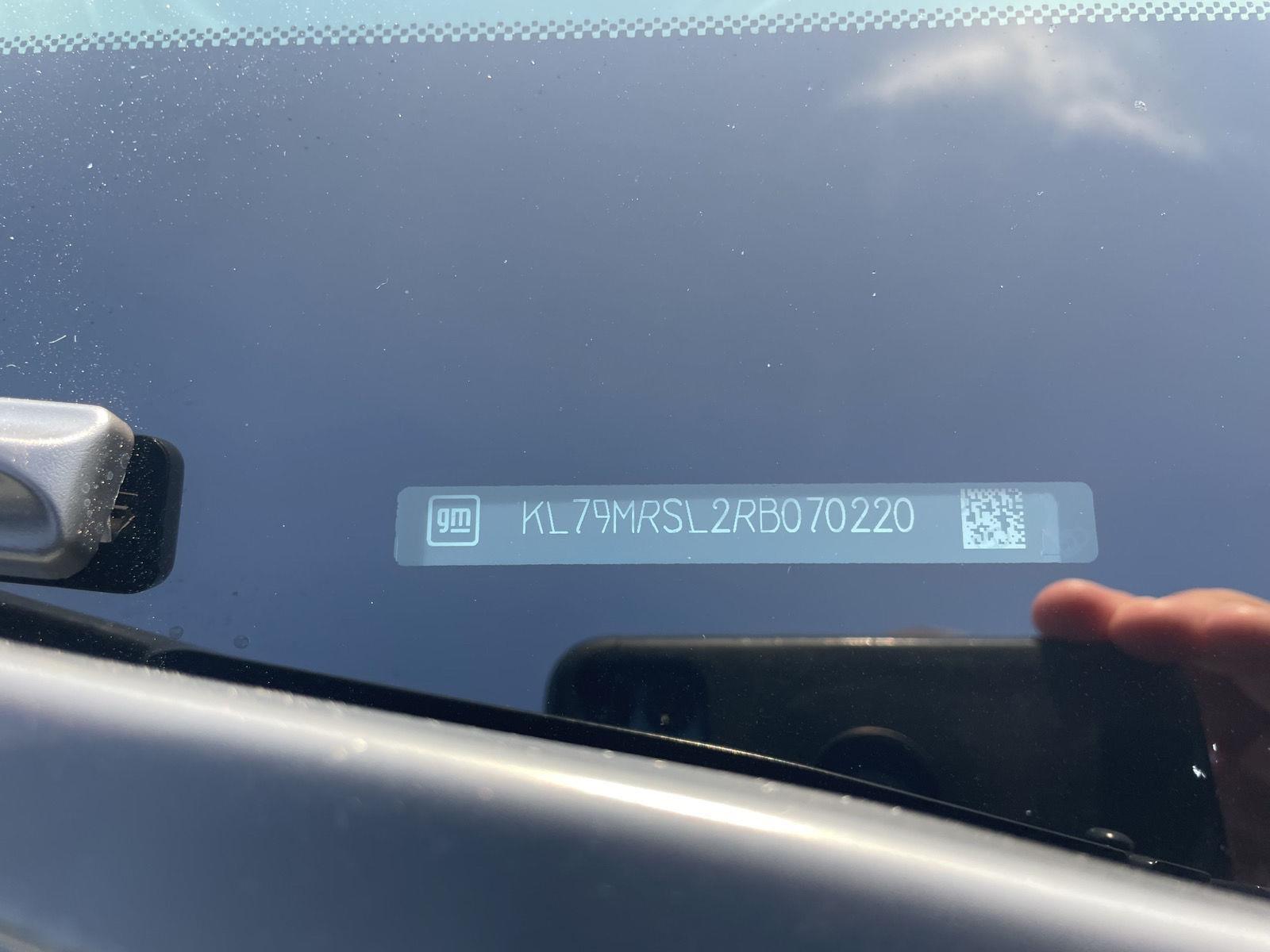 Vehicle photo 29