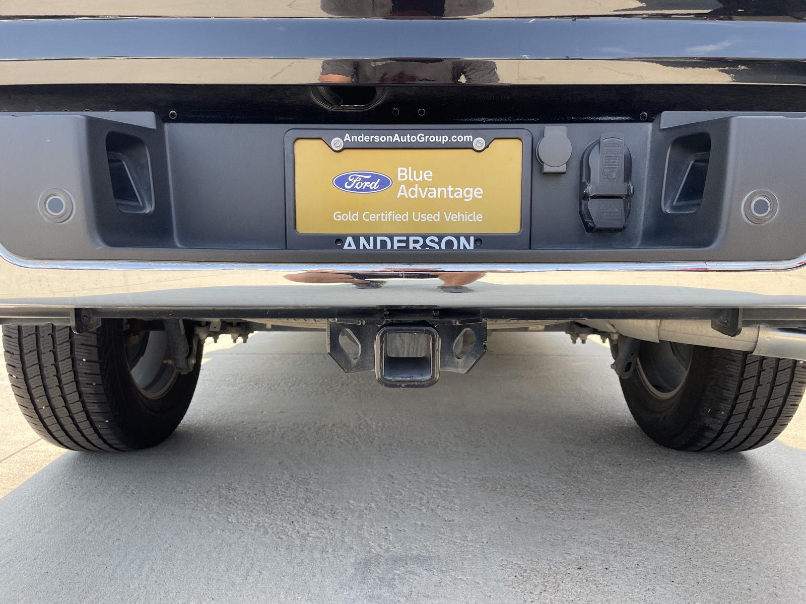 Vehicle photo 40