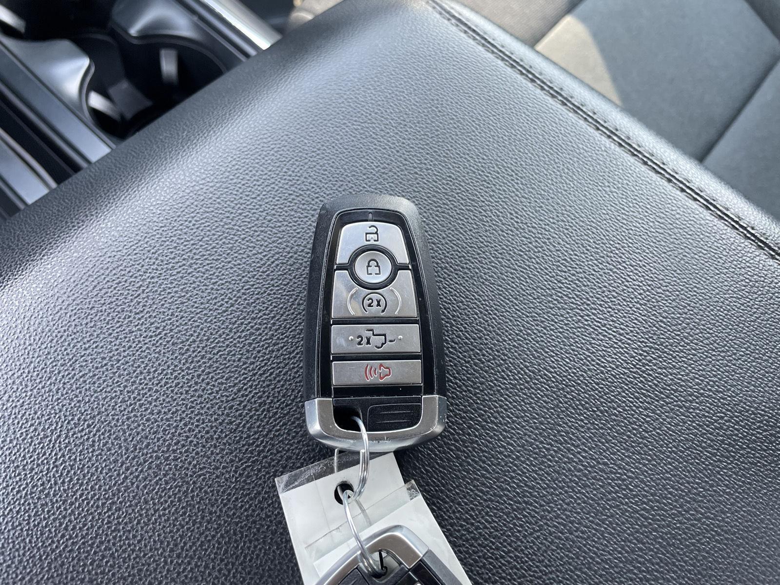 Vehicle photo 42