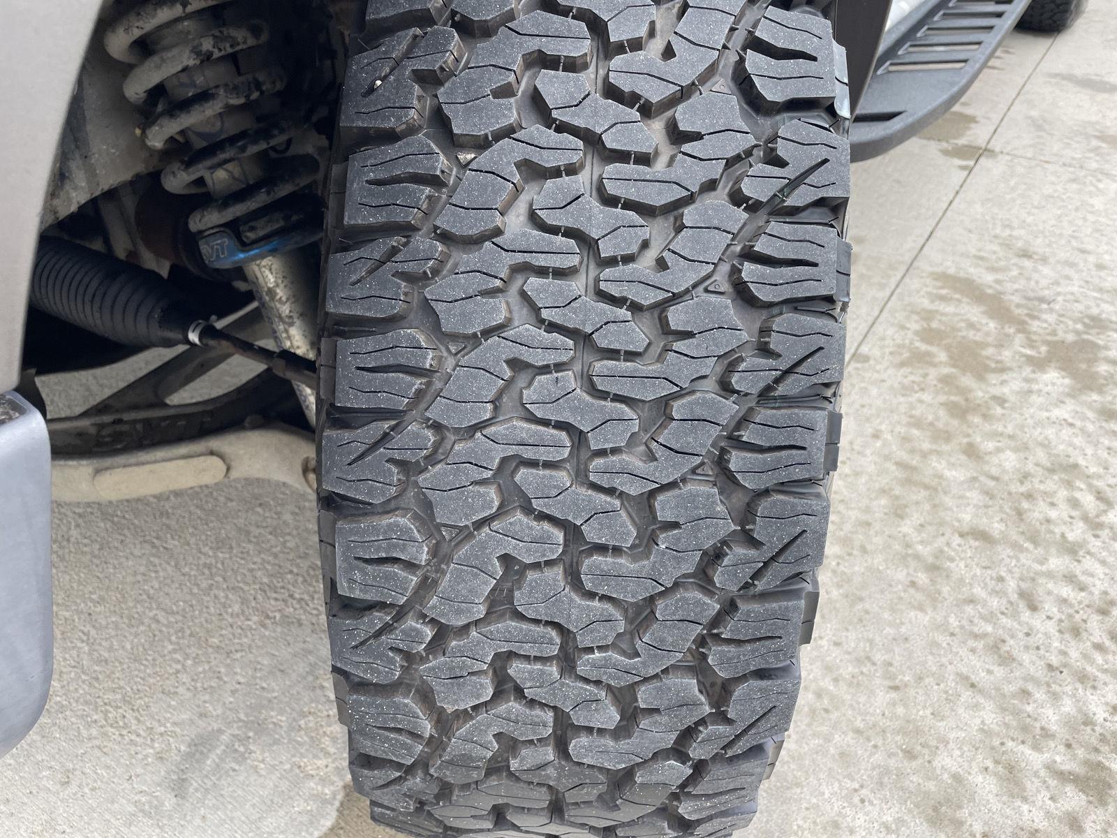 Vehicle photo 11