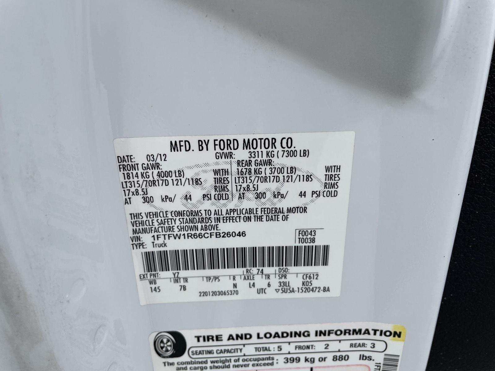 Vehicle photo 34