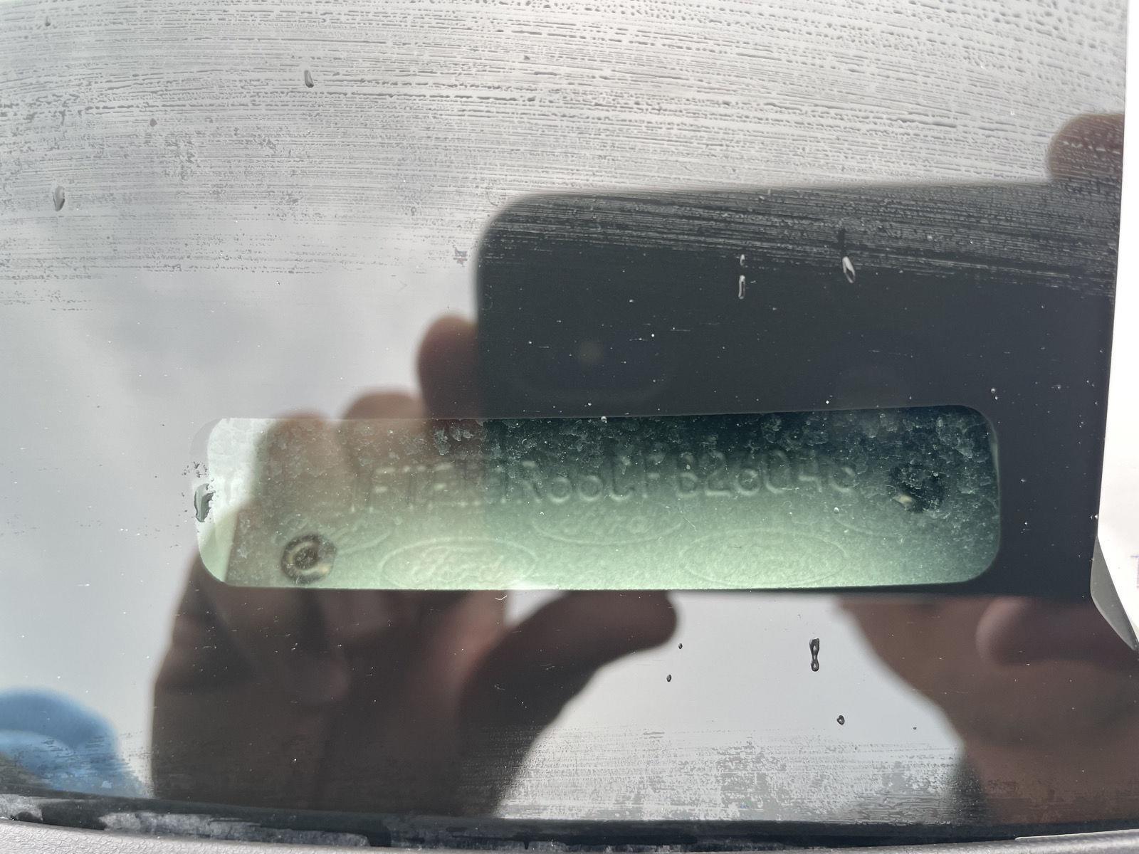 Vehicle photo 35