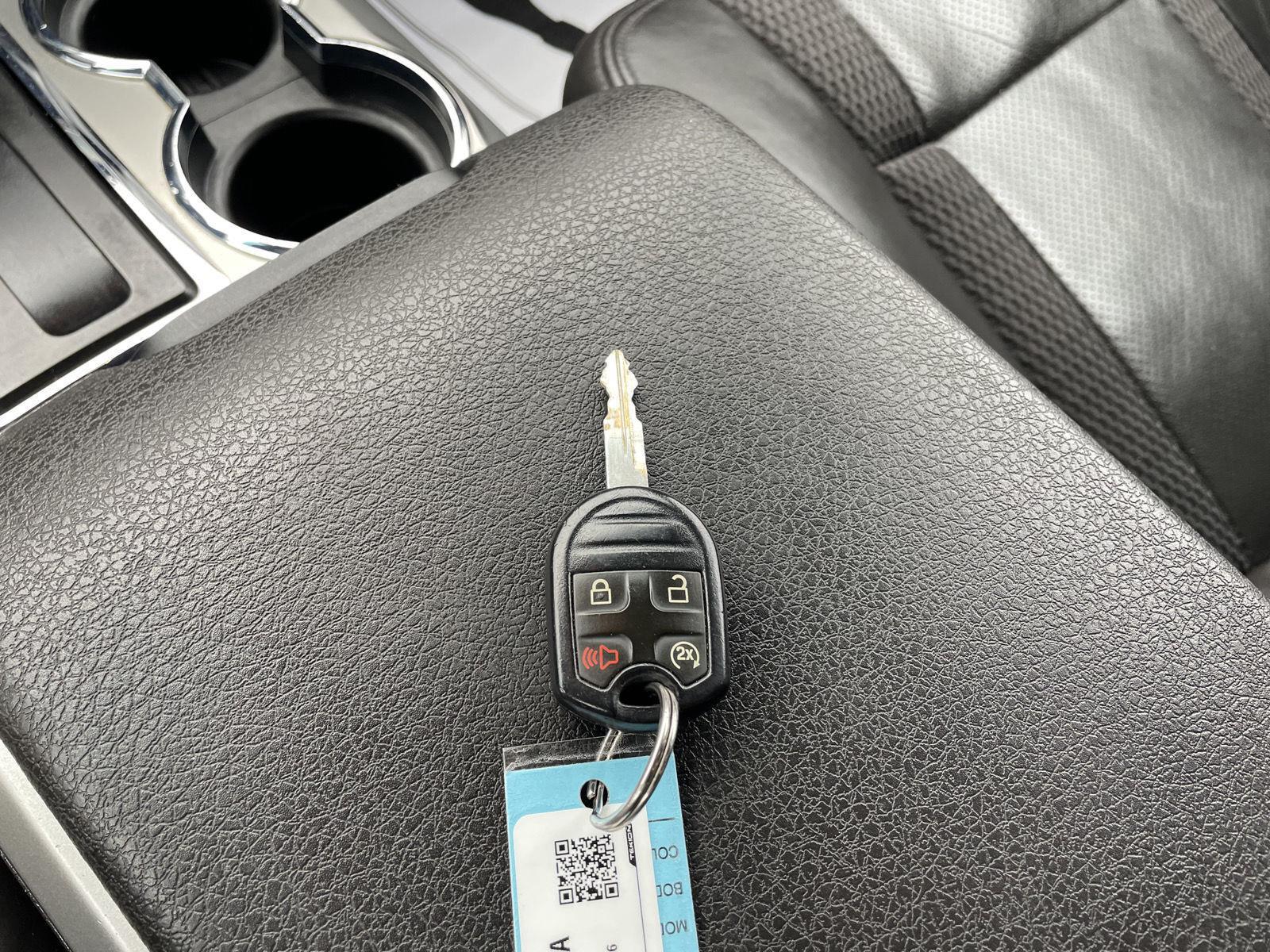 Vehicle photo 40