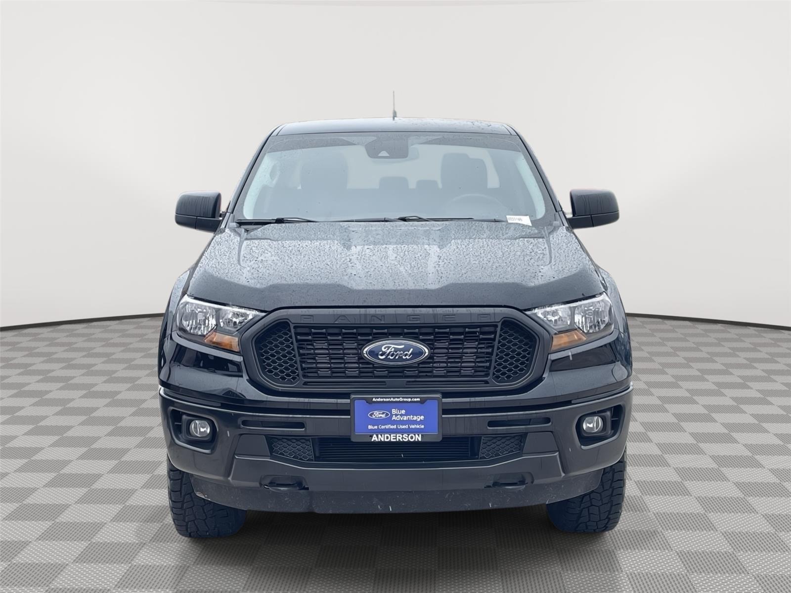 Vehicle photo 4