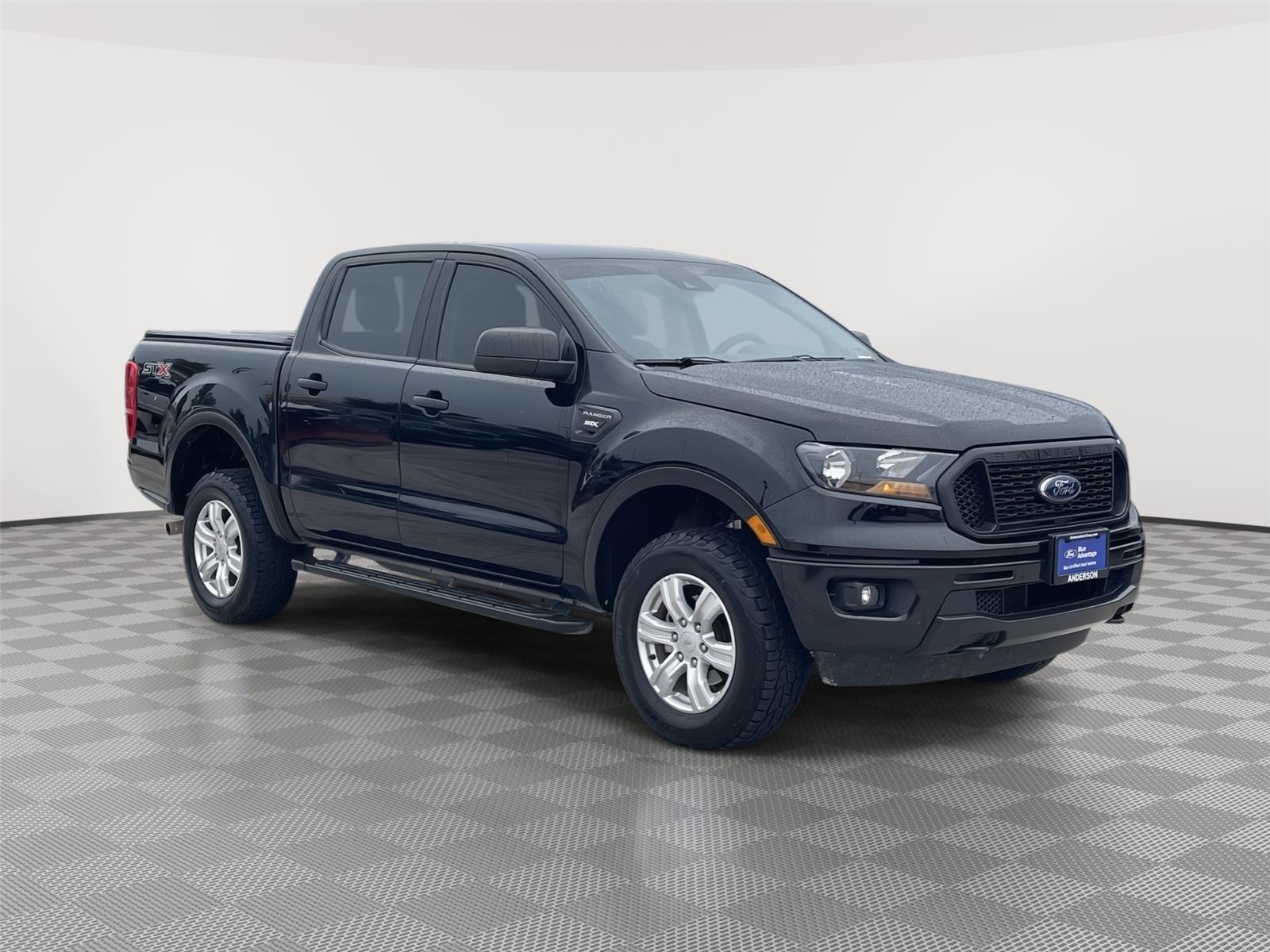 Vehicle photo 5