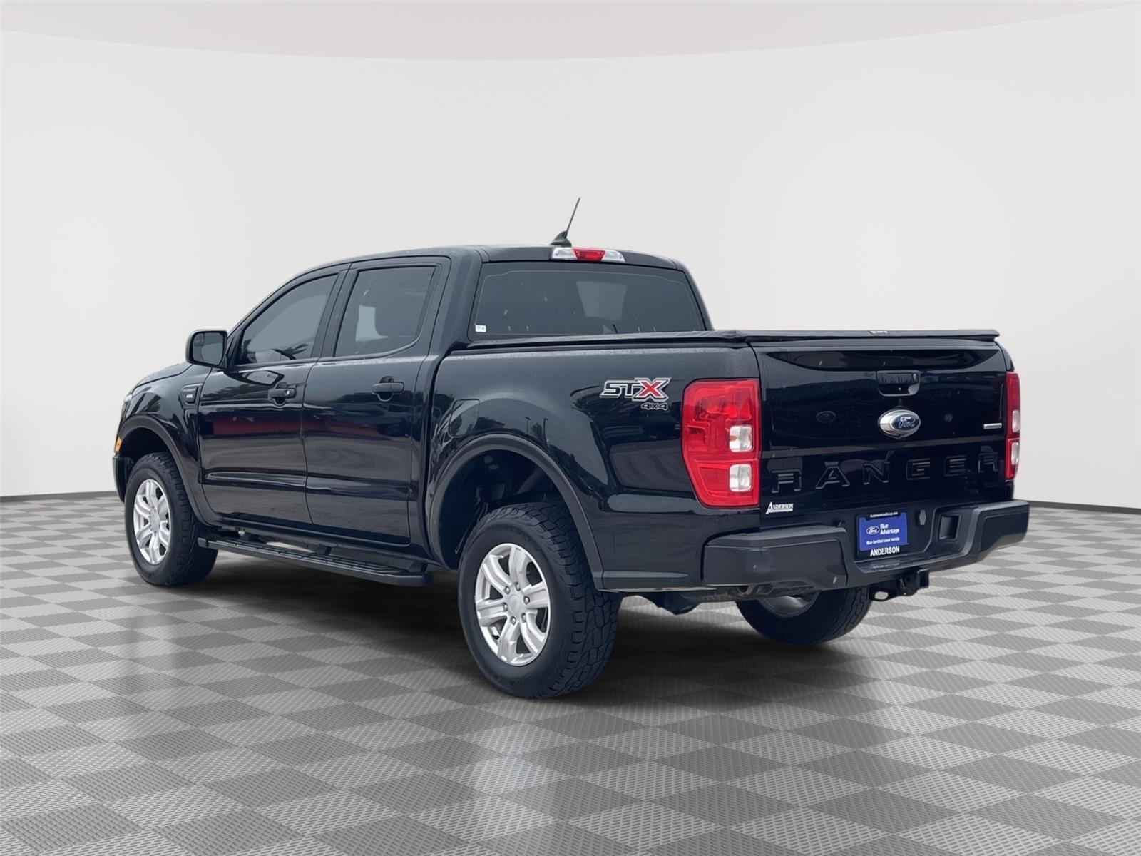 Vehicle photo 9