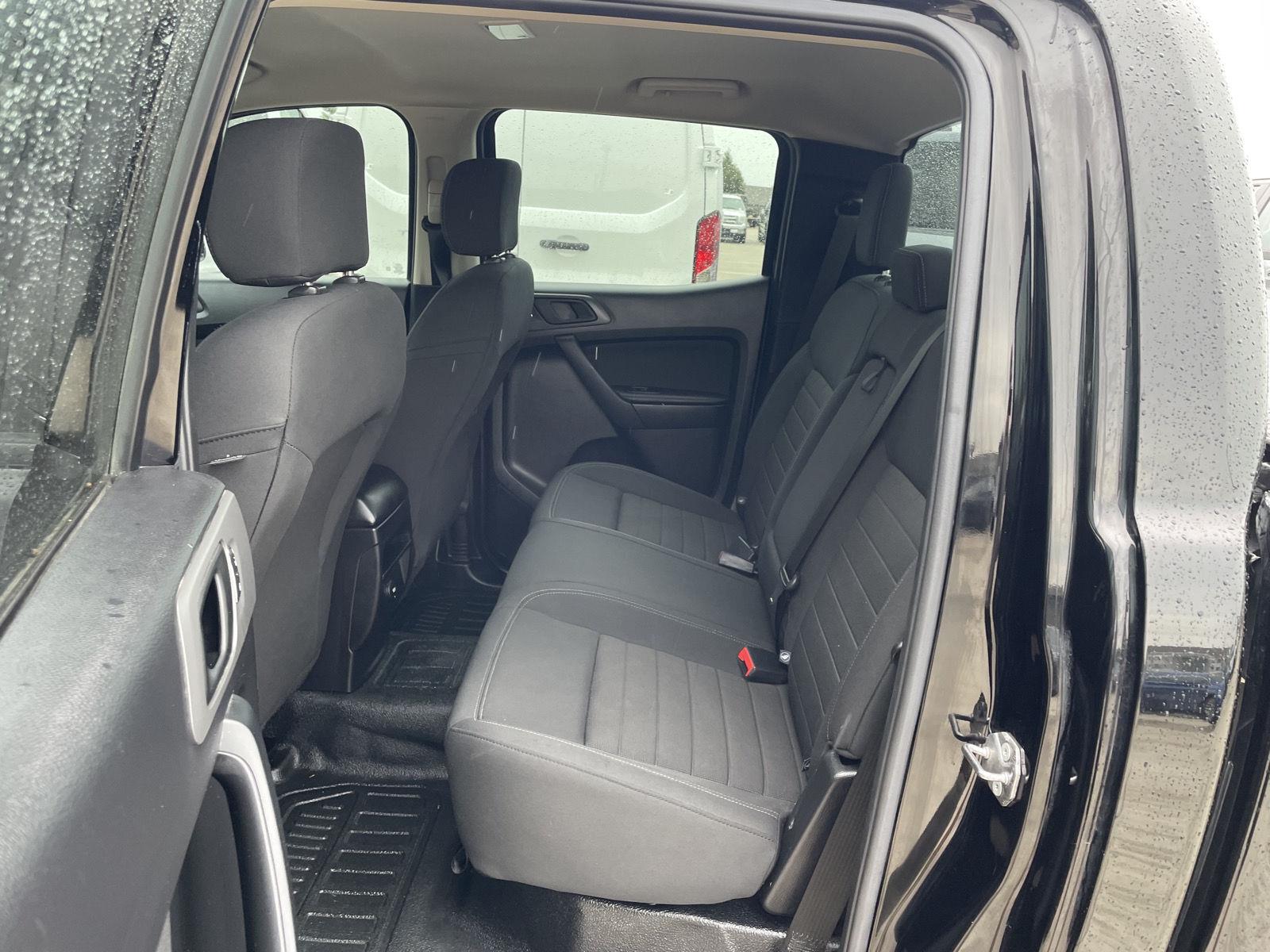 Vehicle photo 20
