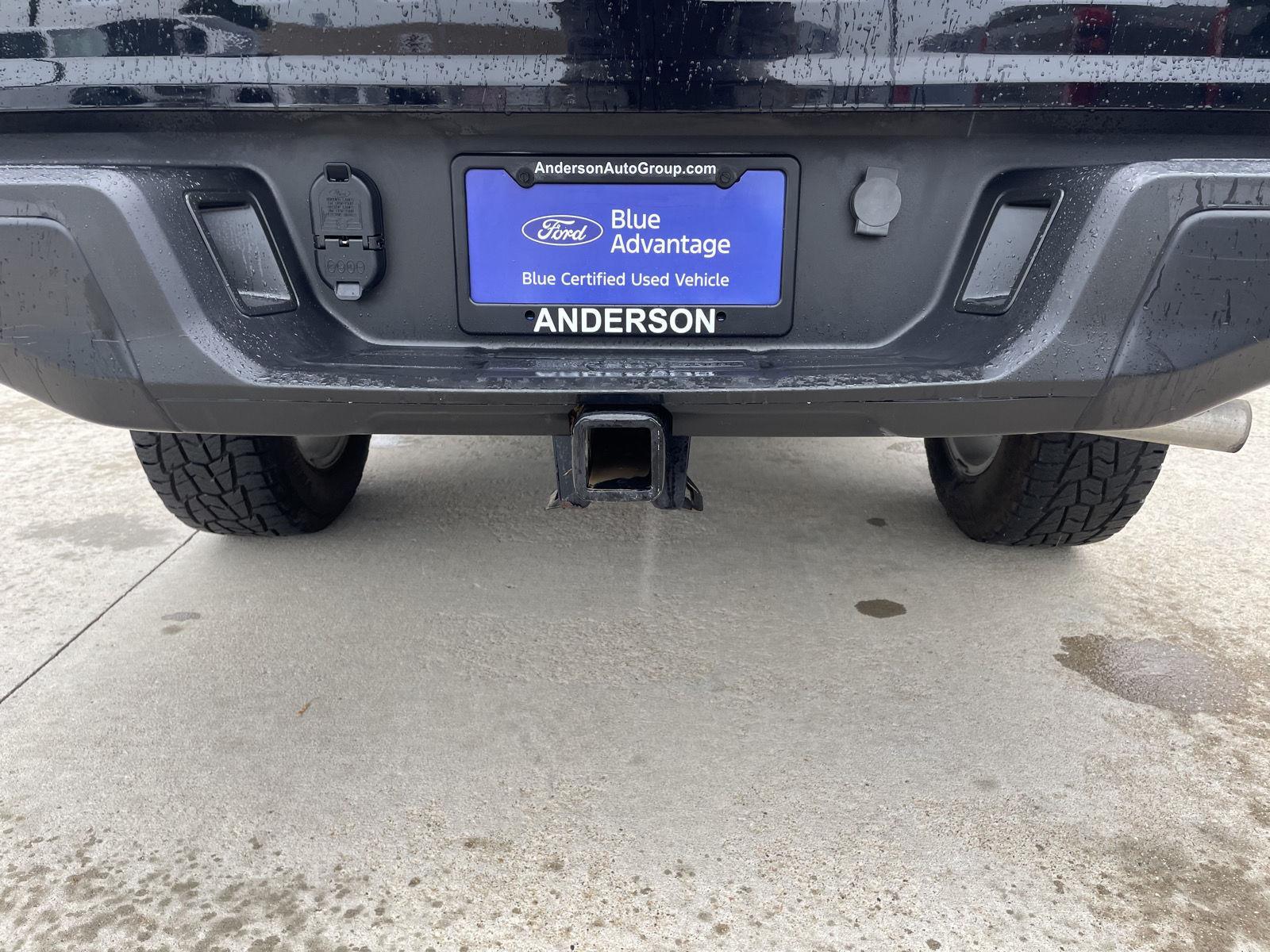 Vehicle photo 34