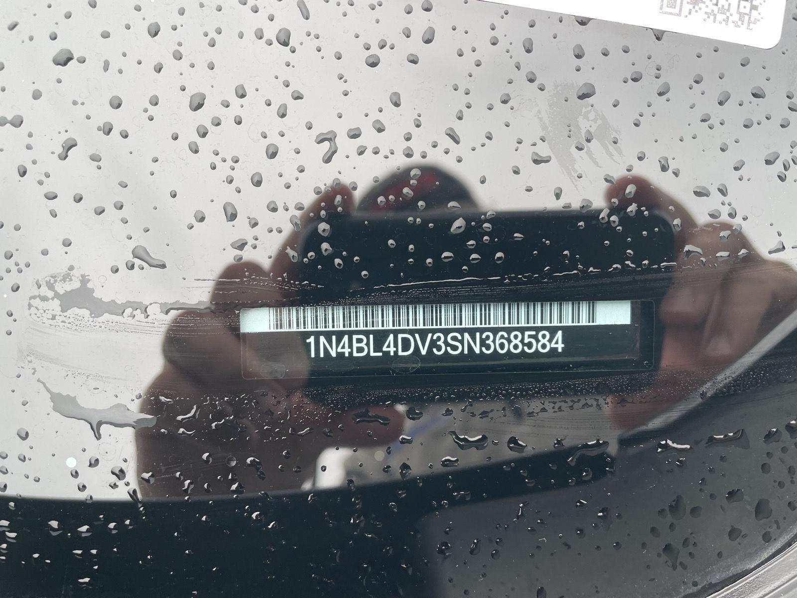 Vehicle photo 31