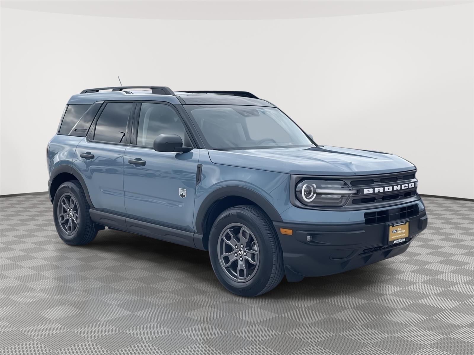 Vehicle photo 5