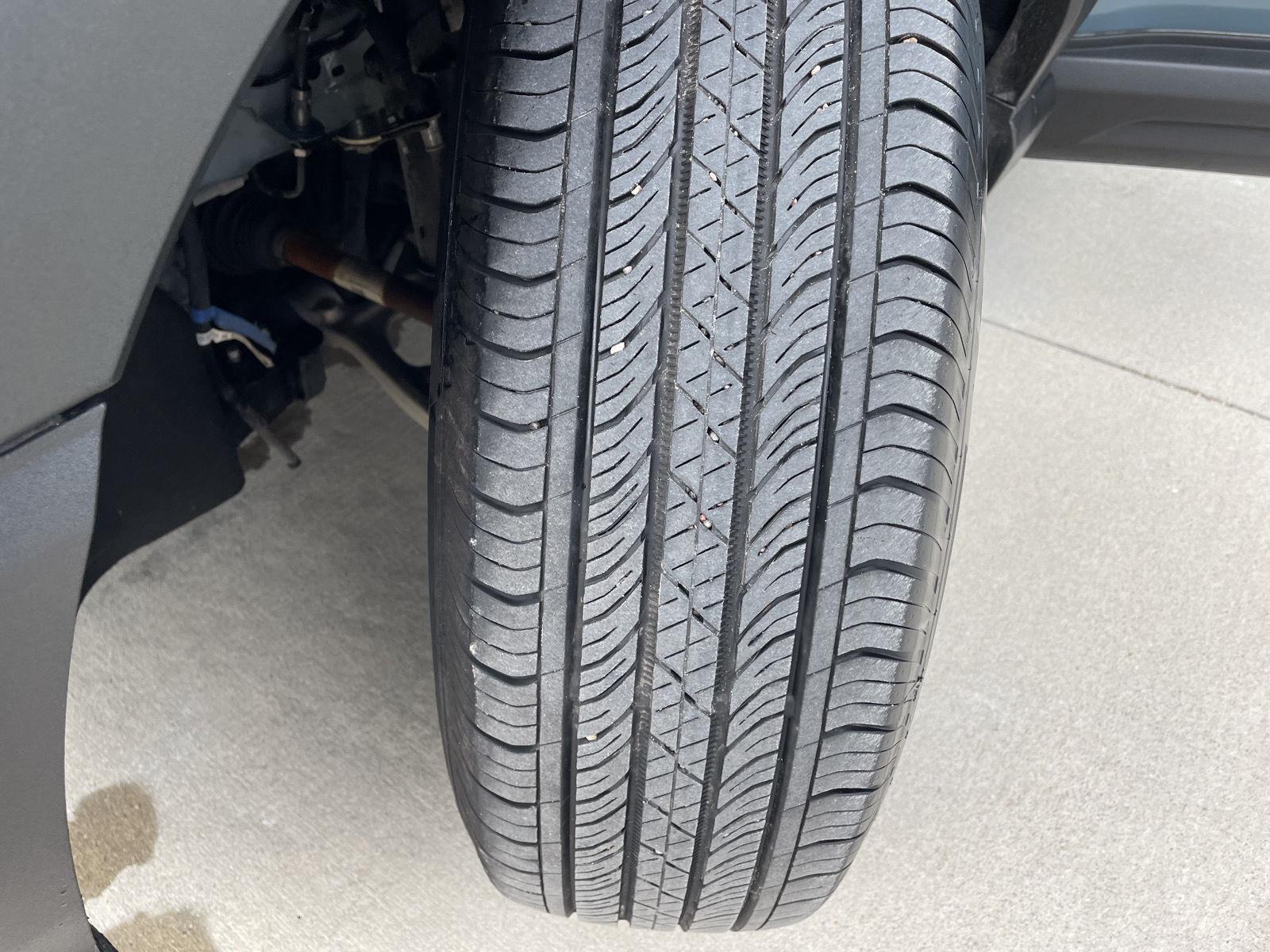 Vehicle photo 11