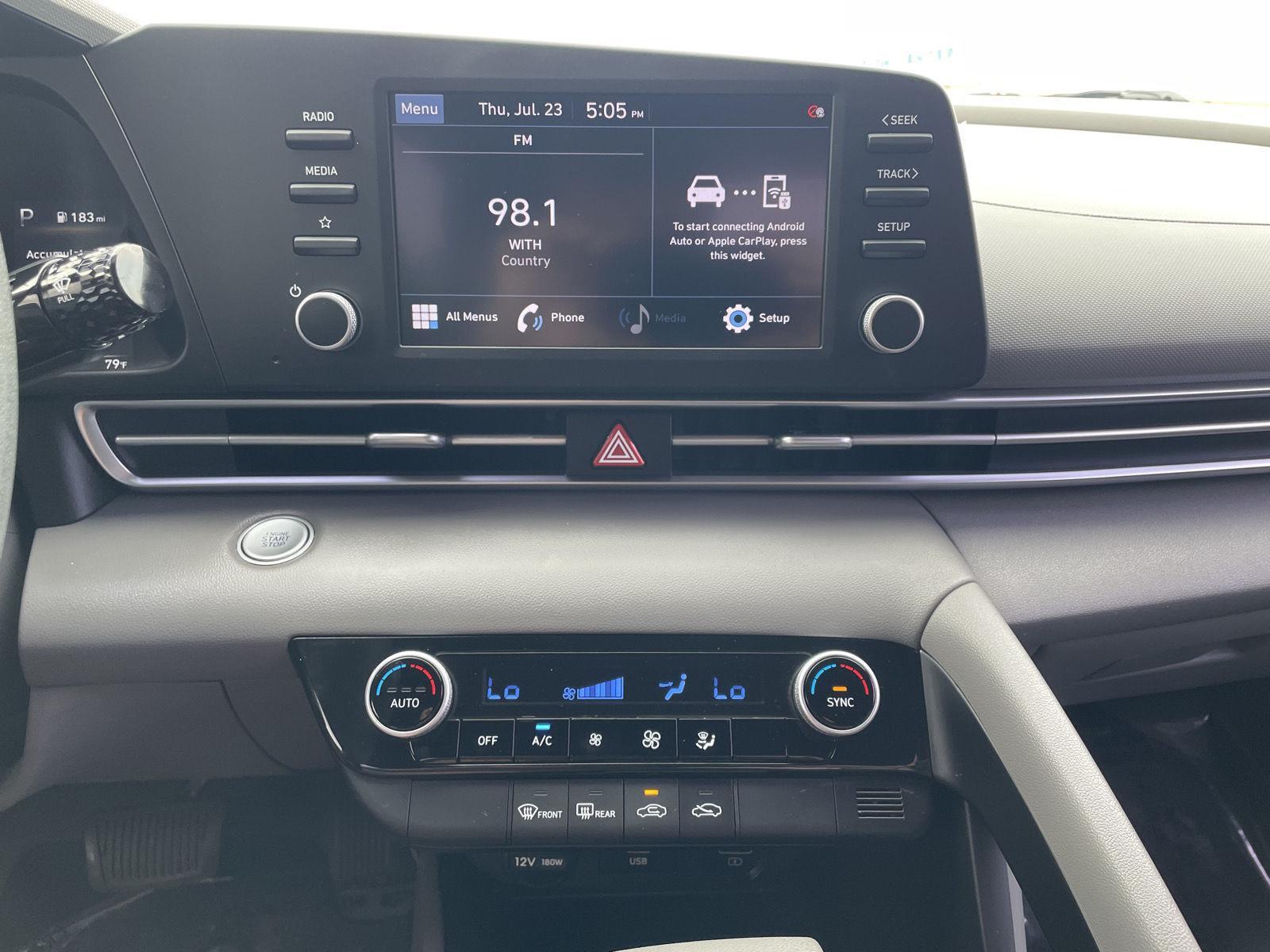 Vehicle photo 22