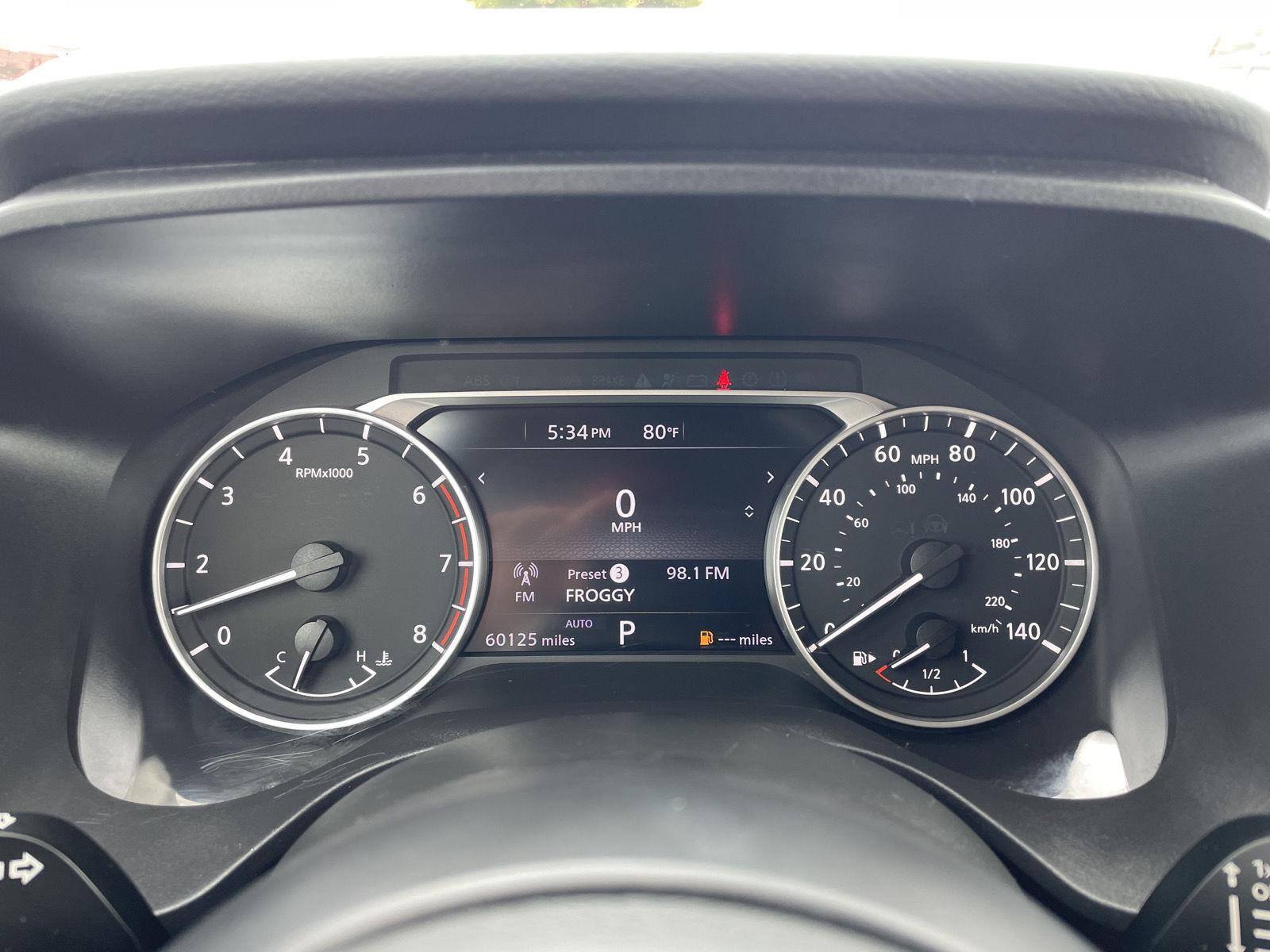 Vehicle photo 15