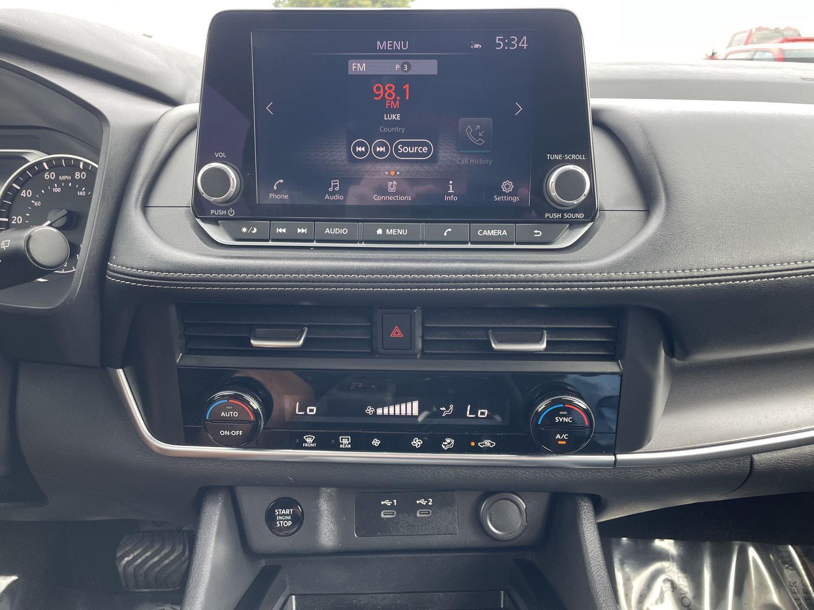 Vehicle photo 22