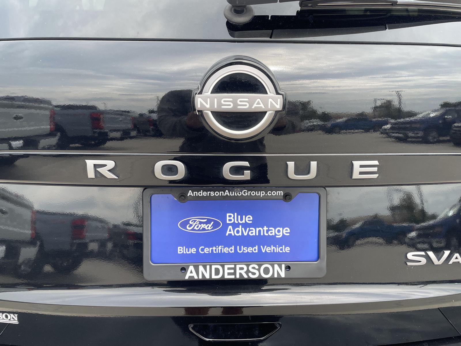 Vehicle photo 36