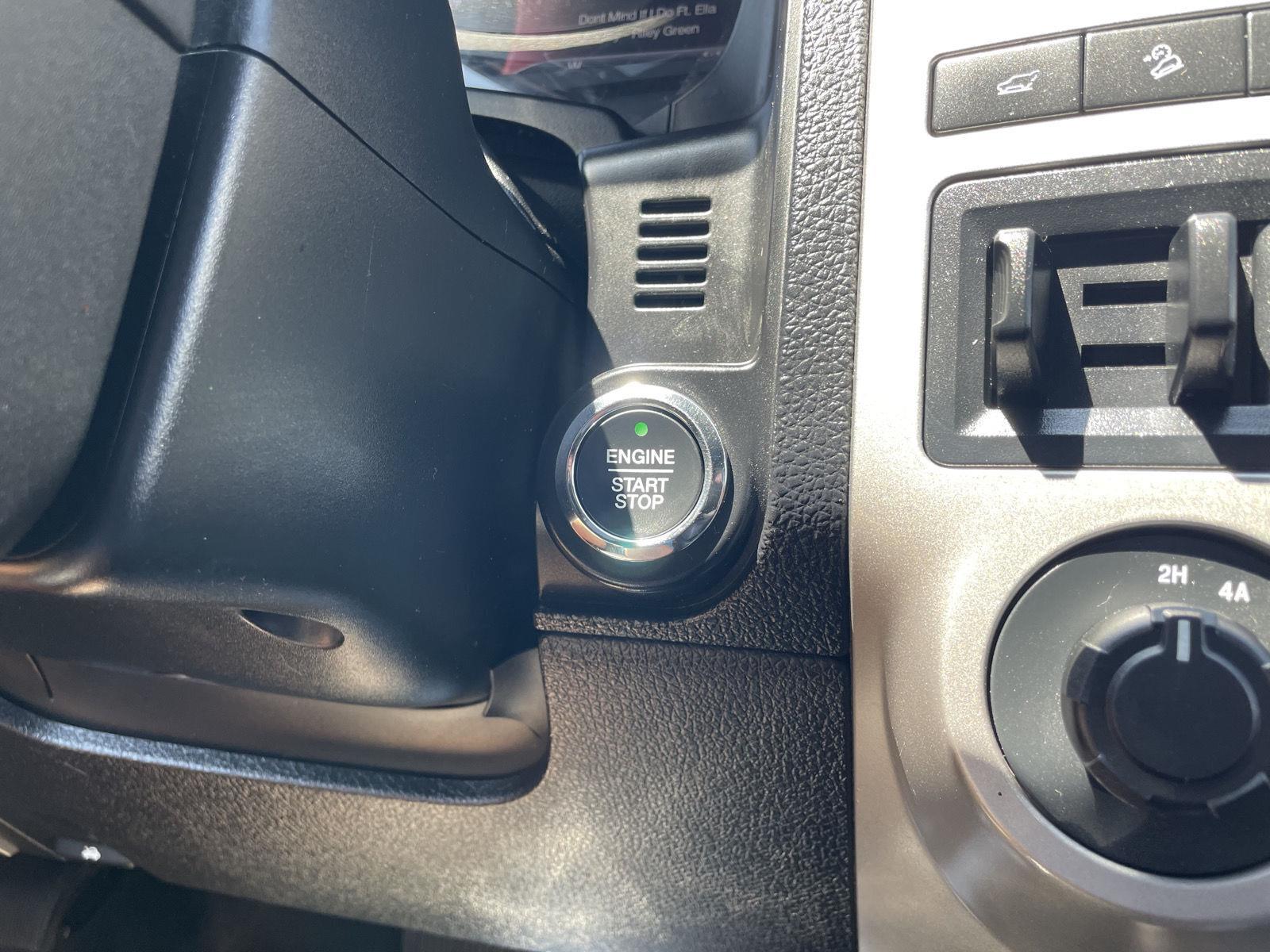 Vehicle photo 27