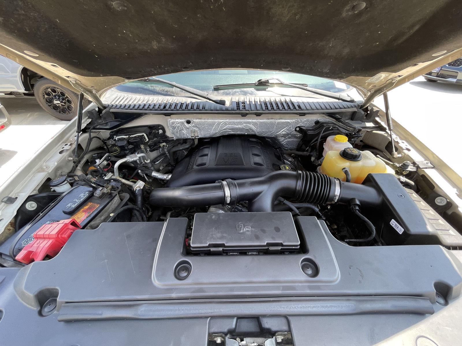 Vehicle photo 35