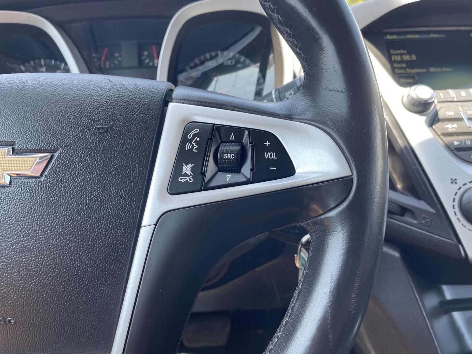 Vehicle photo 14