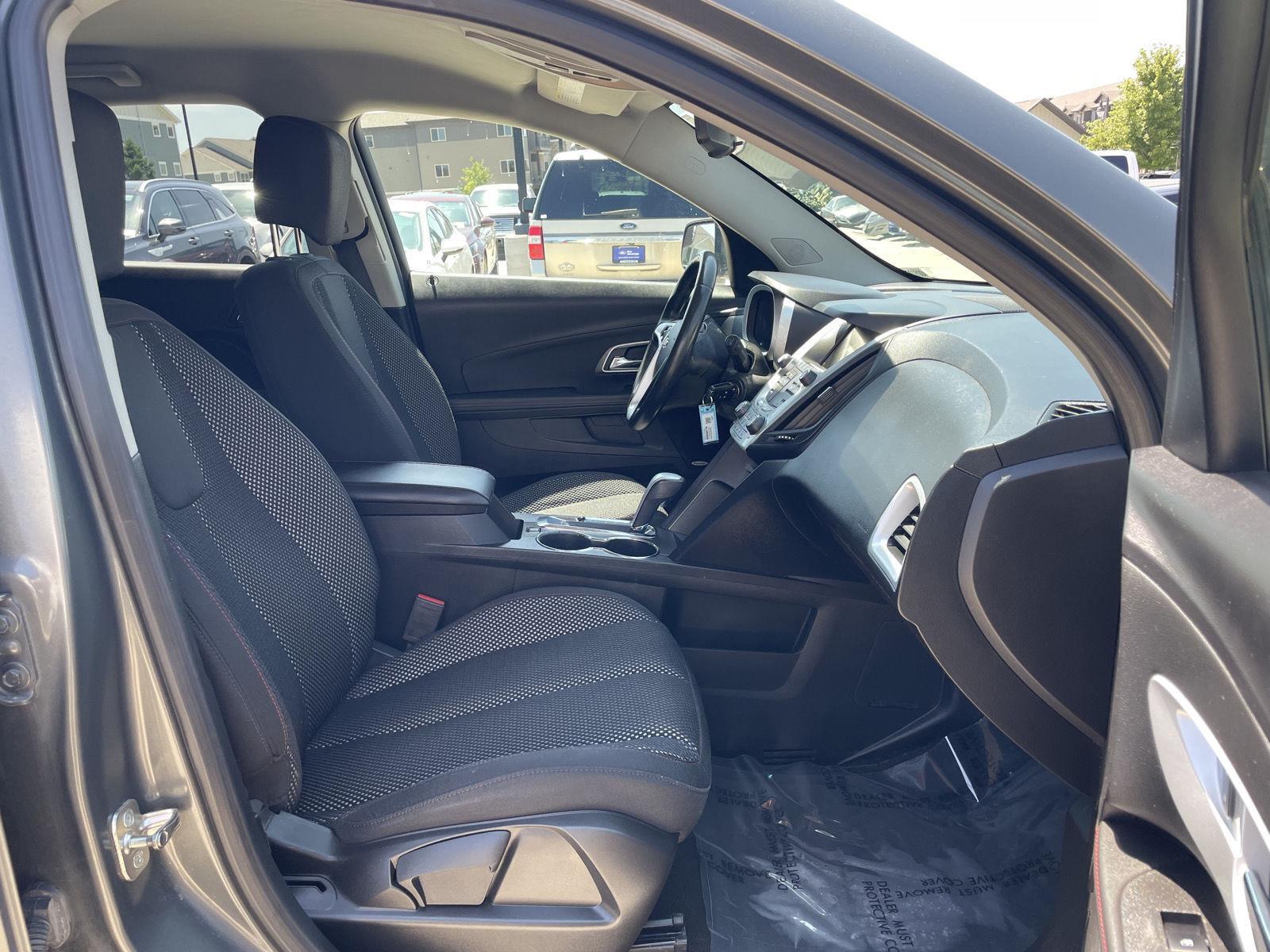 Vehicle photo 19