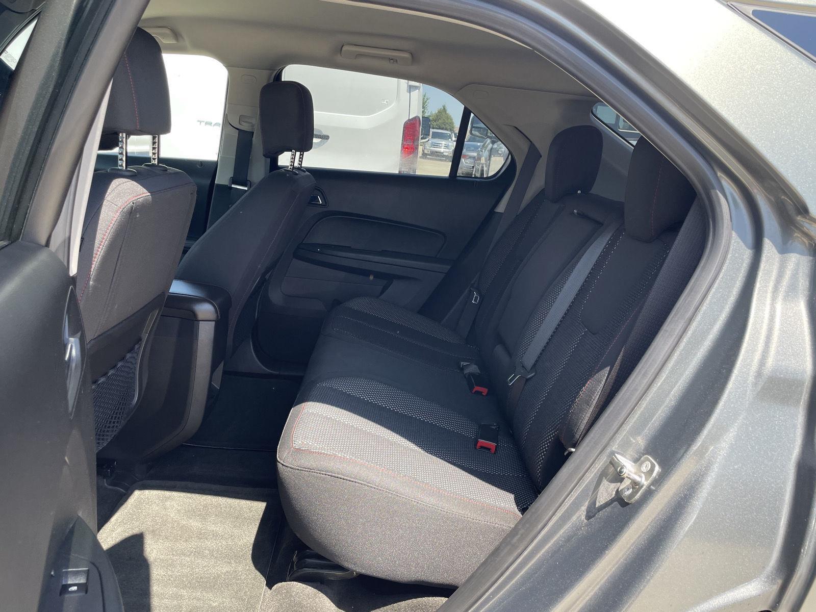 Vehicle photo 20