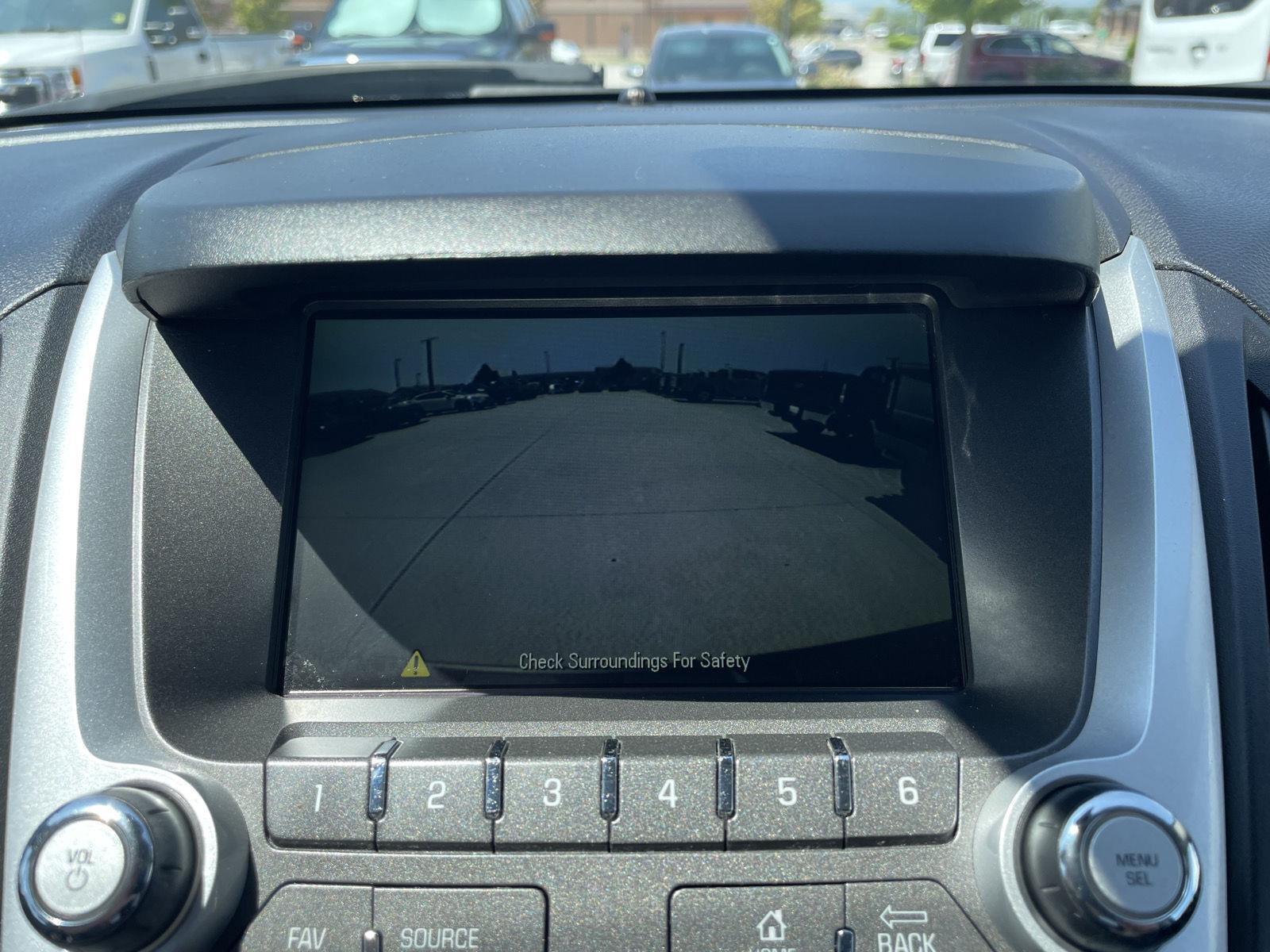 Vehicle photo 23