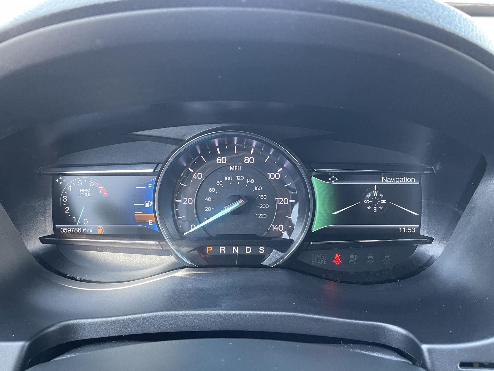 Vehicle photo 15