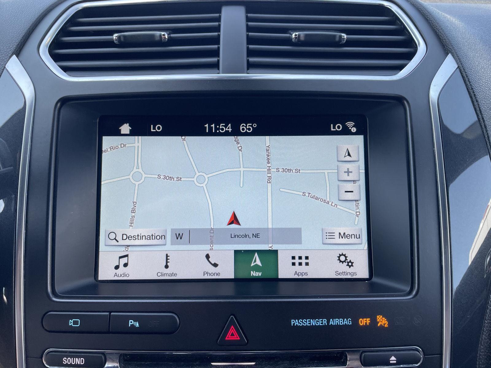 Vehicle photo 27