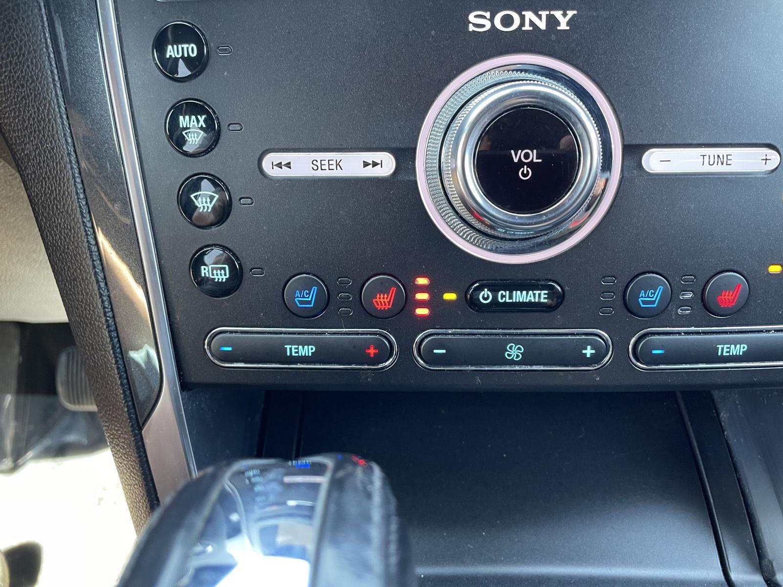 Vehicle photo 31
