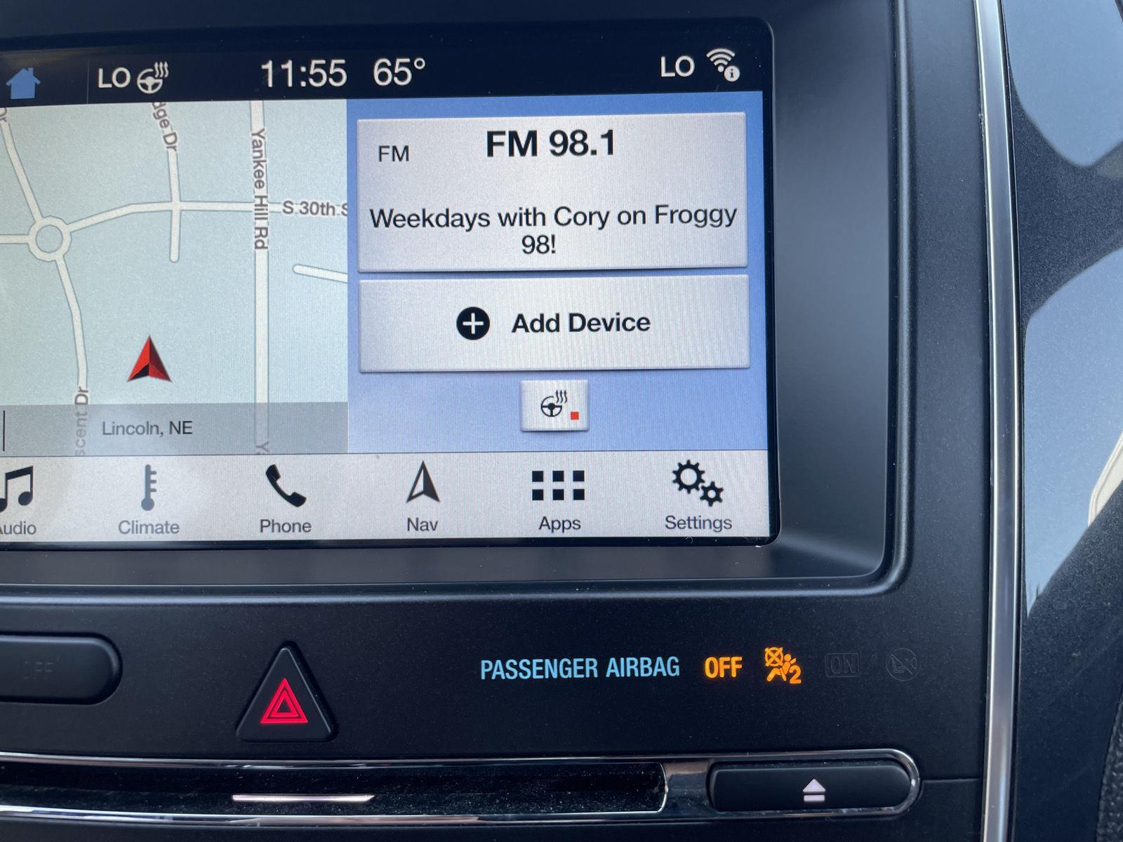 Vehicle photo 32