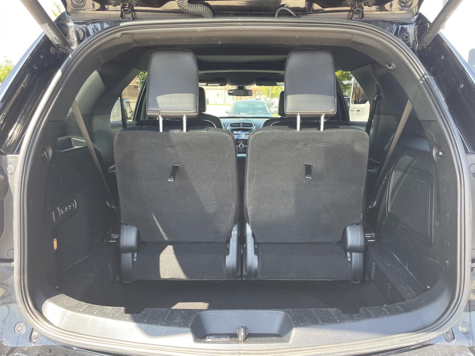 Vehicle photo 40