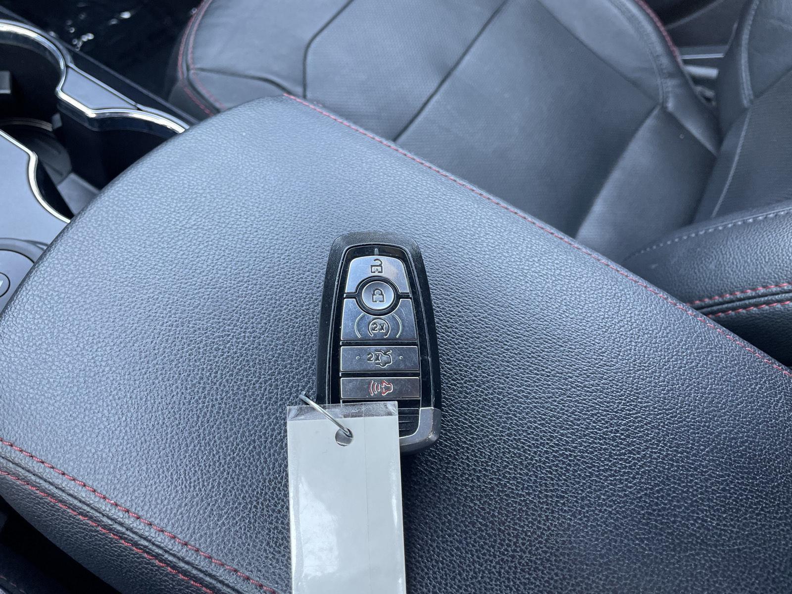 Vehicle photo 43