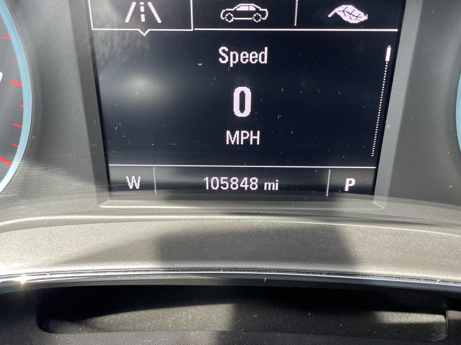 Vehicle photo 3