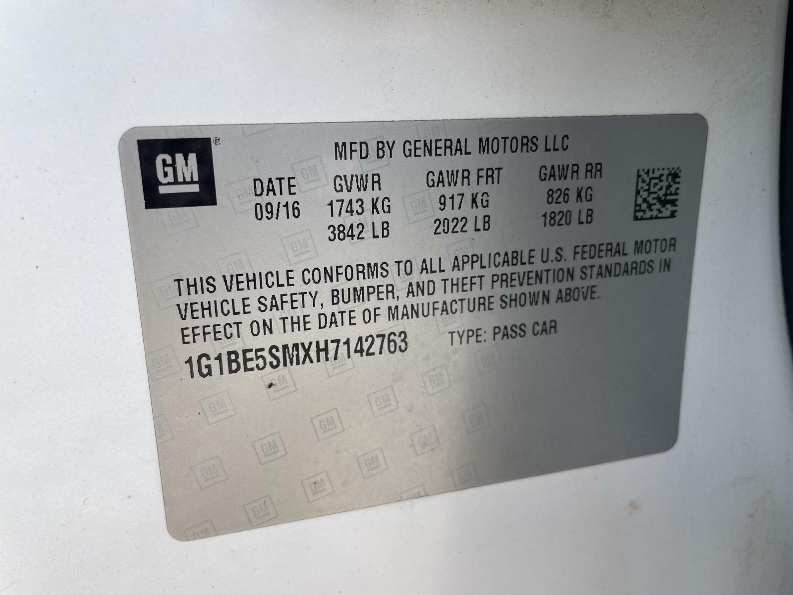 Vehicle photo 32